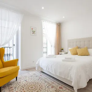 White Tiles In Center Appartement Lisboa